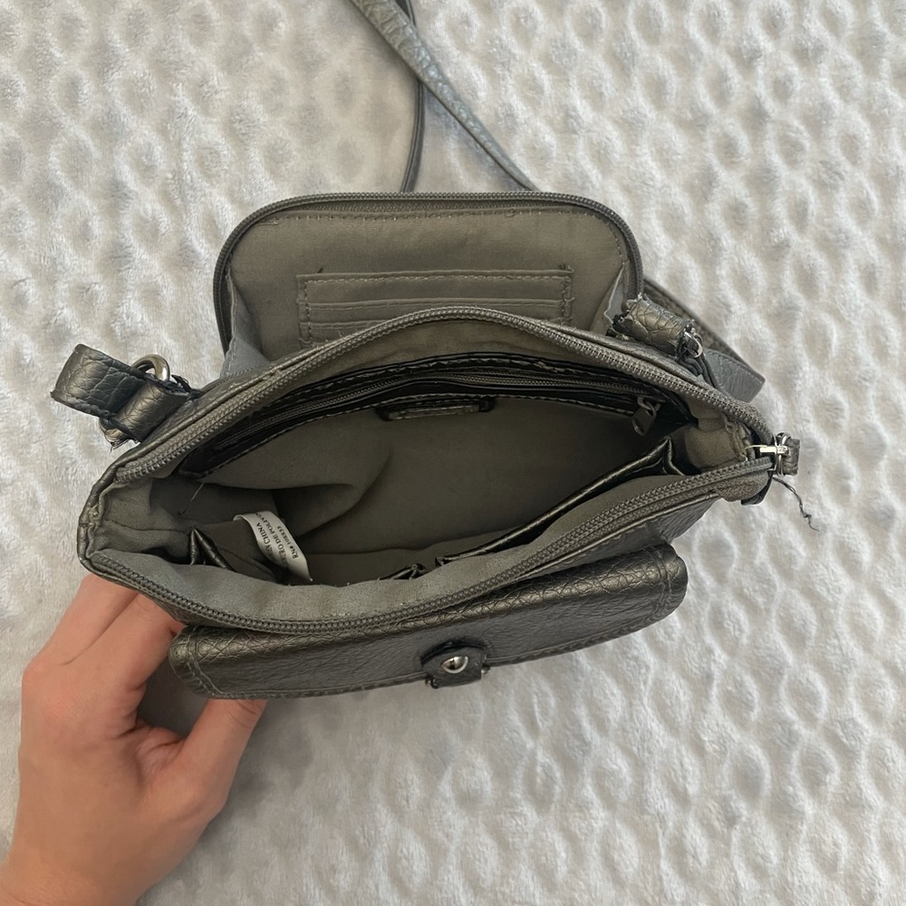 Strada Shoulder Bag - Picture 5 of 11